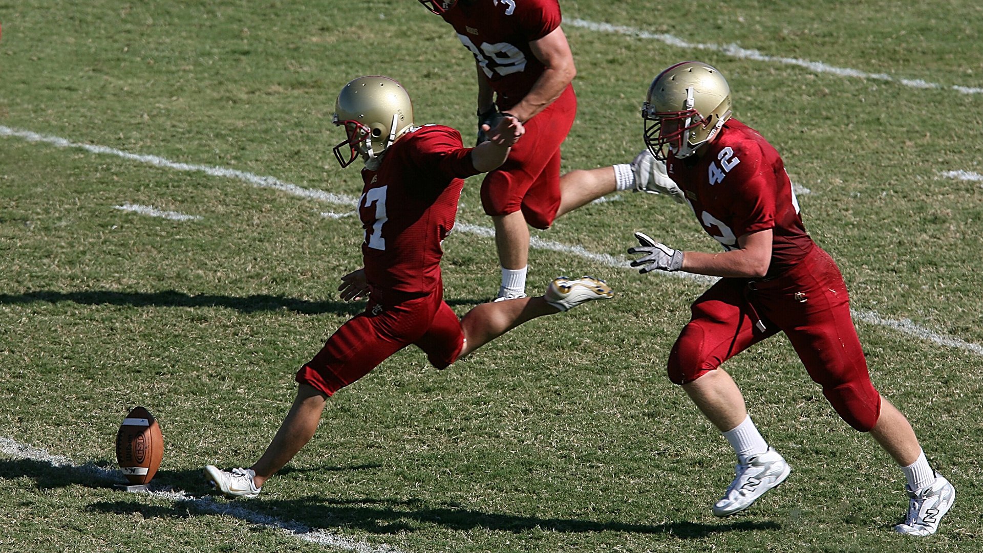 国家队重视海外球员观察加强国际人才回归计划